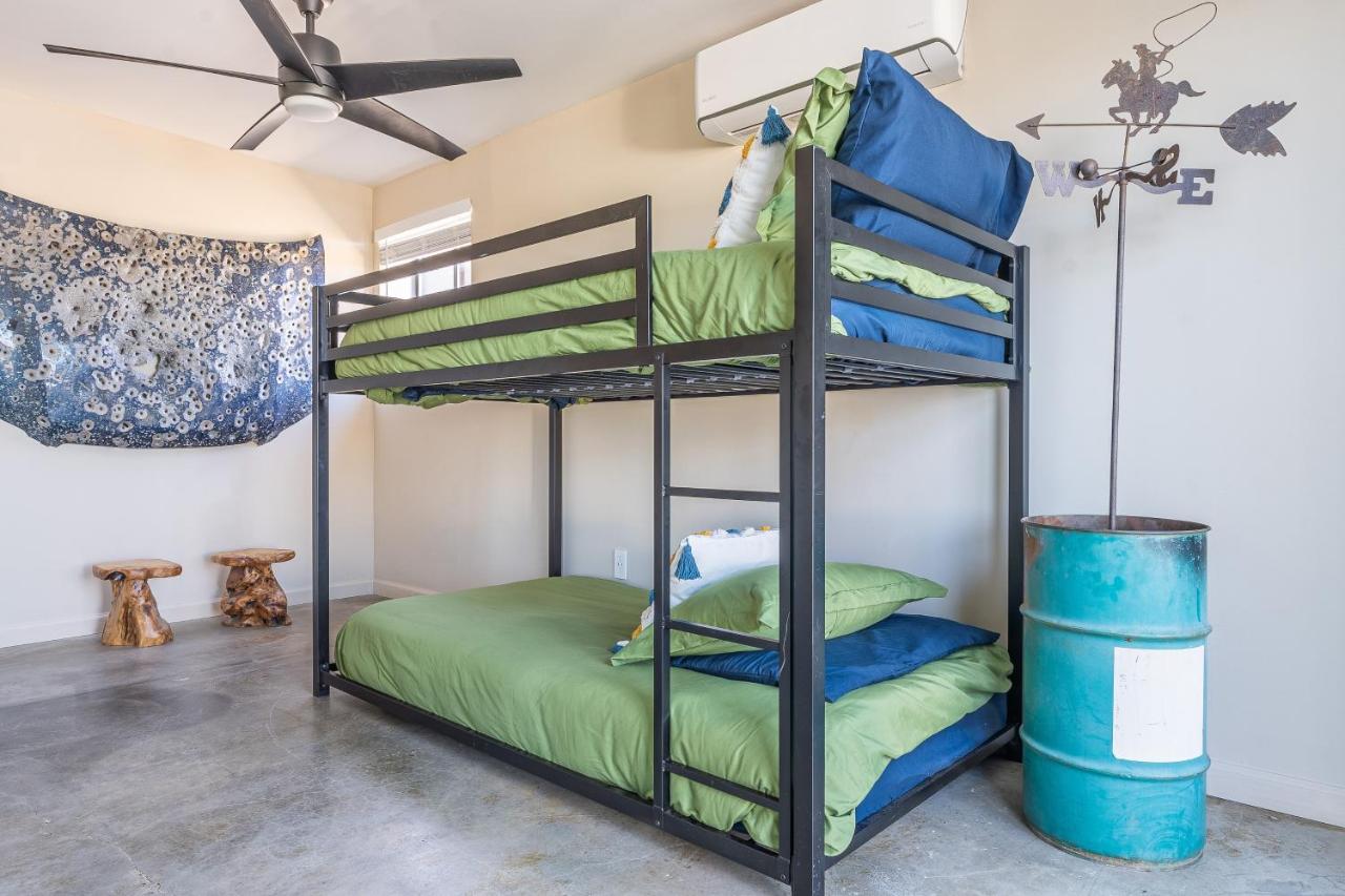 New Property! The Cactus Villas At Joshua Tree National Park - Pool, Hot Tub, Outdoor Shower, Fire Pit 트웬티나인팜스 외부 사진